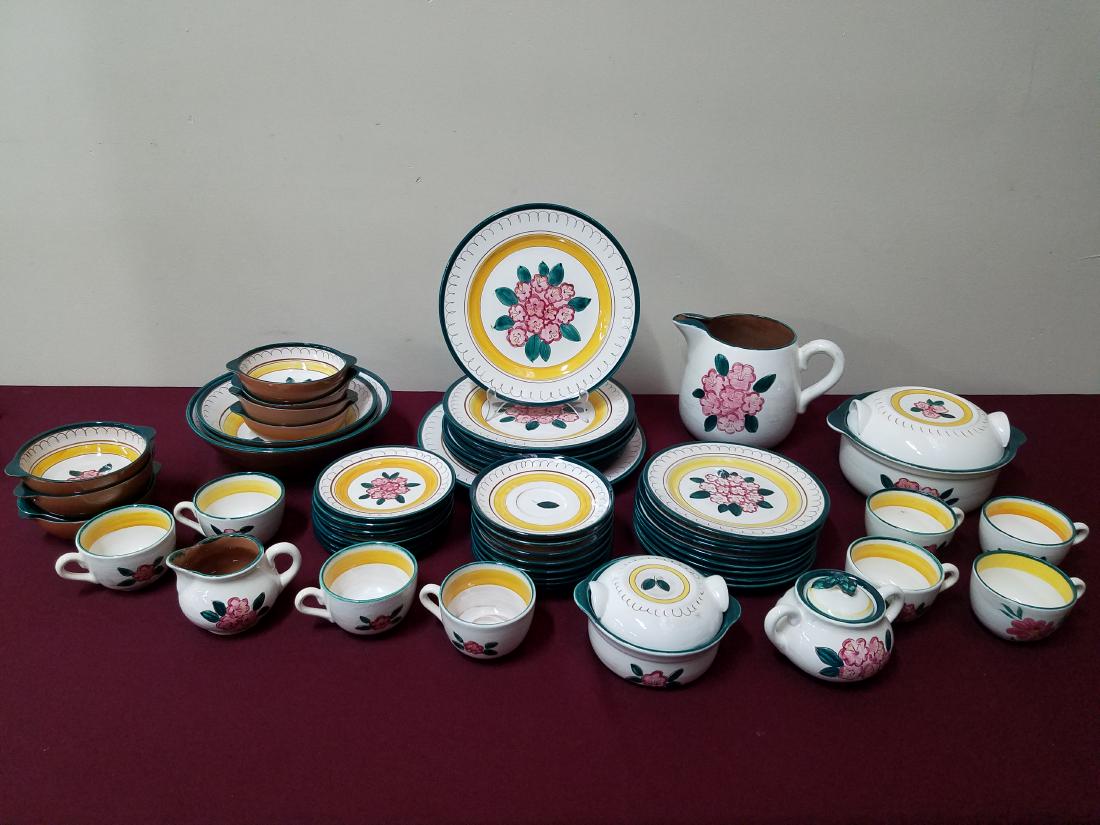 50 Pcs "Mountain Laurel" Stangl (1 of 2)