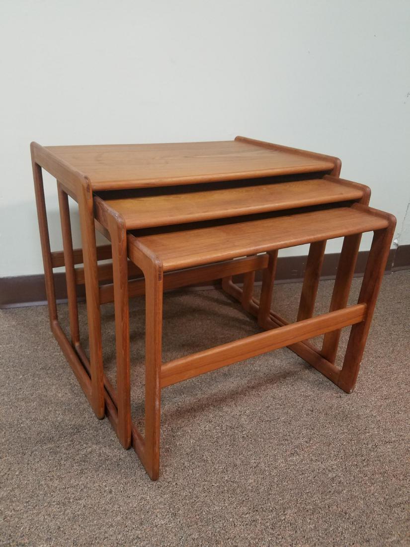 Set of Three Nesting Tables (1 of 1)