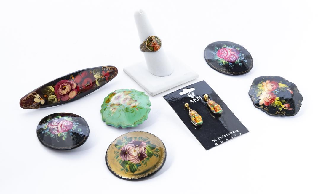 8 Pcs Russian Lacquer Jewelry (1 of 4)