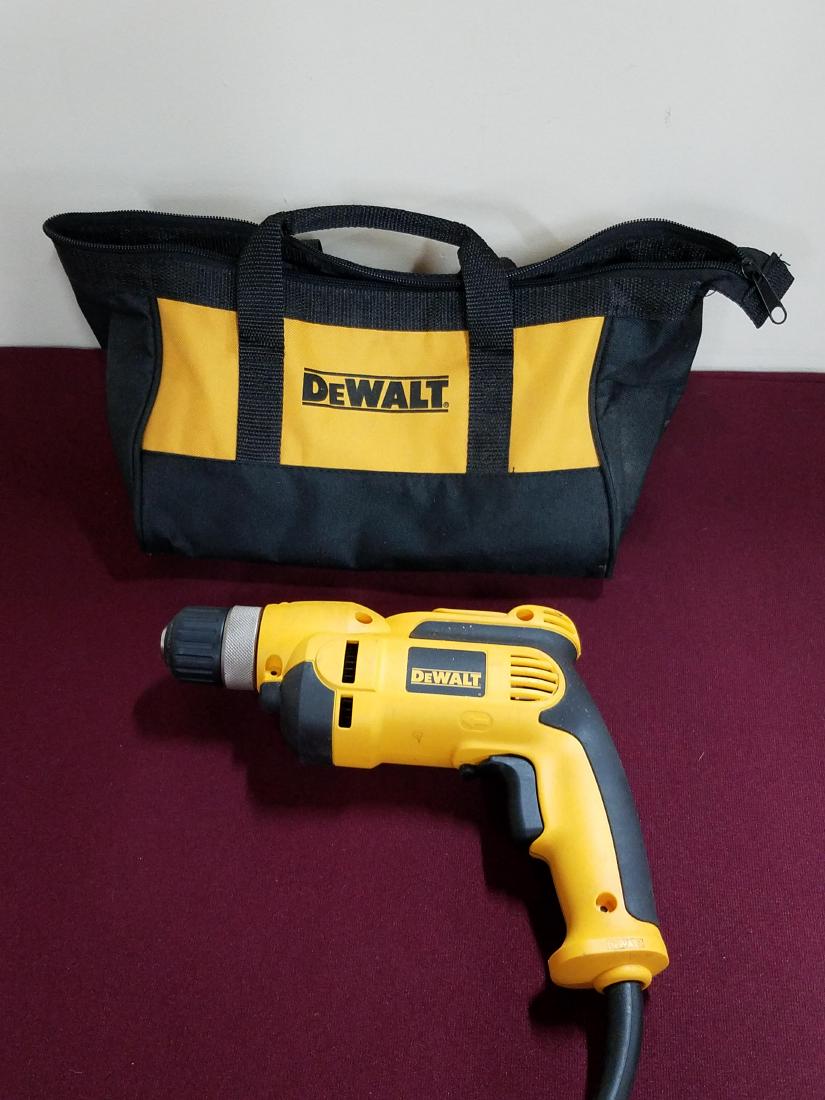 DeWalt V.S.R. Drill (1 of 3)