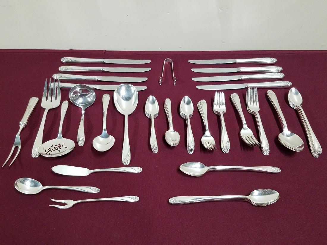 66 Pcs Rodgers "Daffodil" Silverplate (1 of 3)