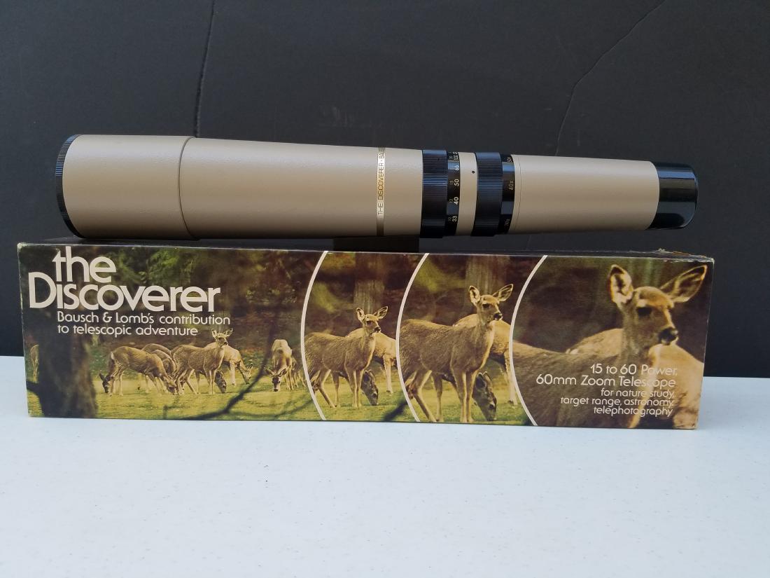 Bausch and Lomb 60mm zoom Telescope (1 of 2)