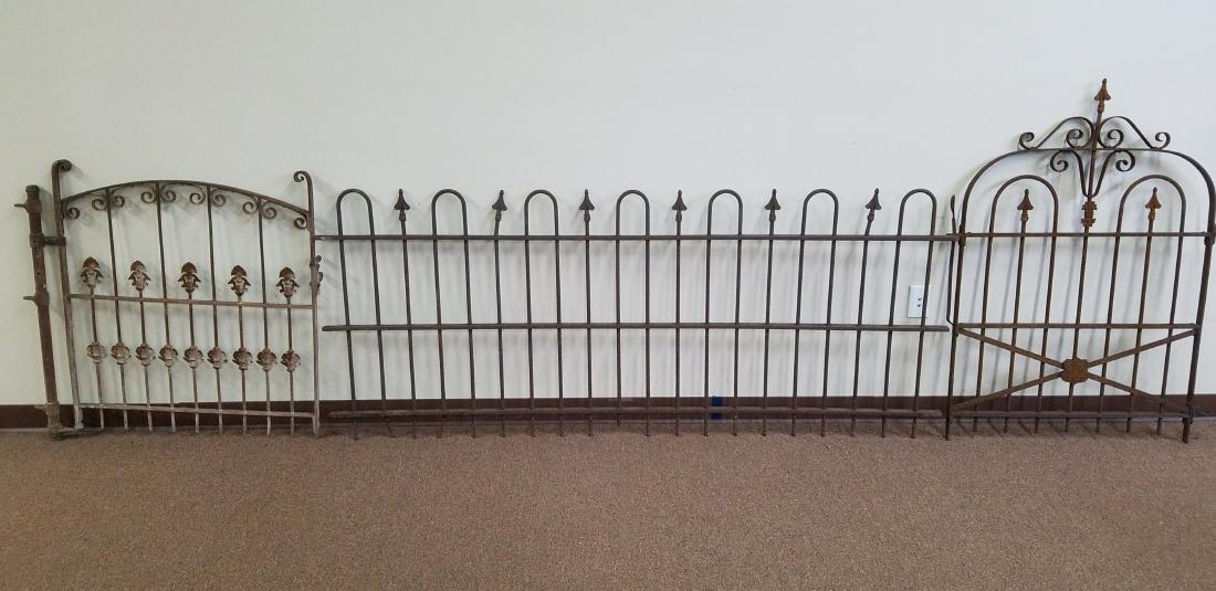 Cast Iron Fence & 2 Gates (1 of 4)
