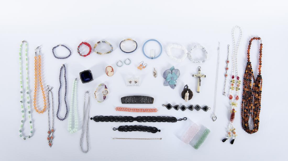 35 Pcs Costume Jewelry: Including bracelets, bead necklaces, and more.
