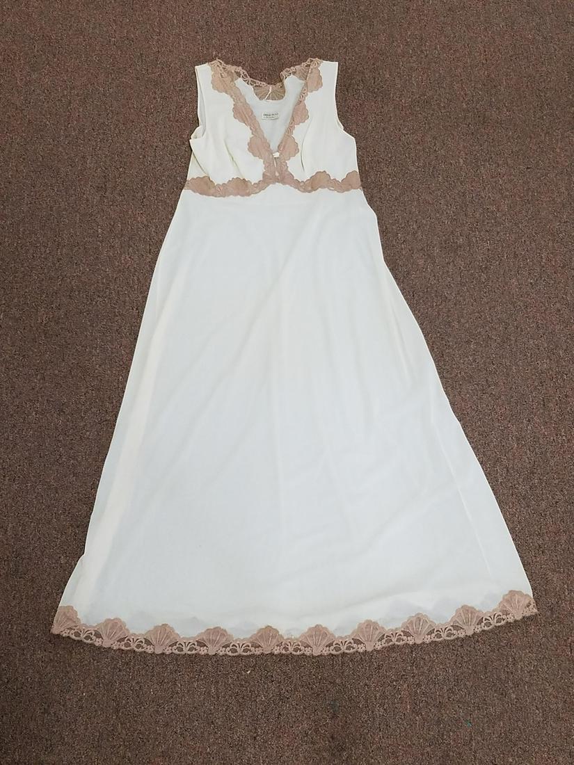 Emilio Pucci Night Gown: Size L. 15" shoulder, 55" long.