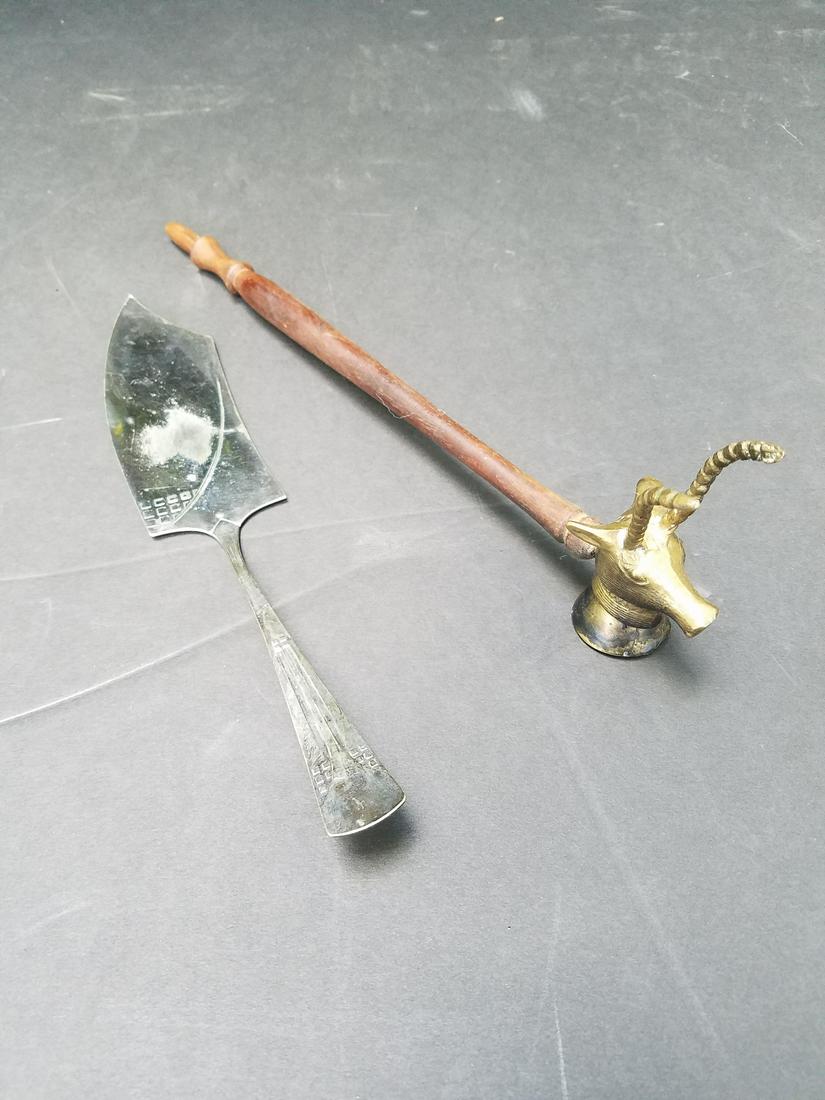 Arts & Crafts Candle Snuff & Pie Server: Arts & Crafts Candle Snuff & Pie Server