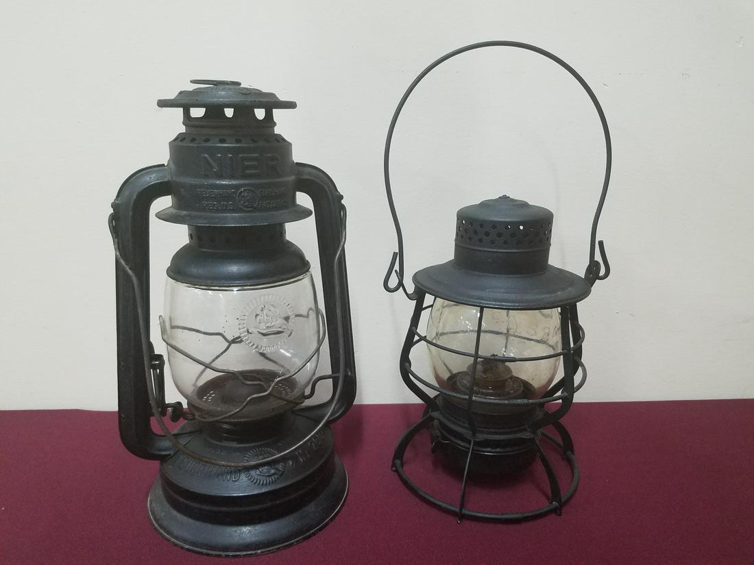 Nier and Keystone Railroad Lanterns (1 of 5)