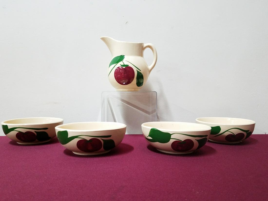 5 Pcs Single Apple Pitcher and Cereal Bowls (1 of 3)