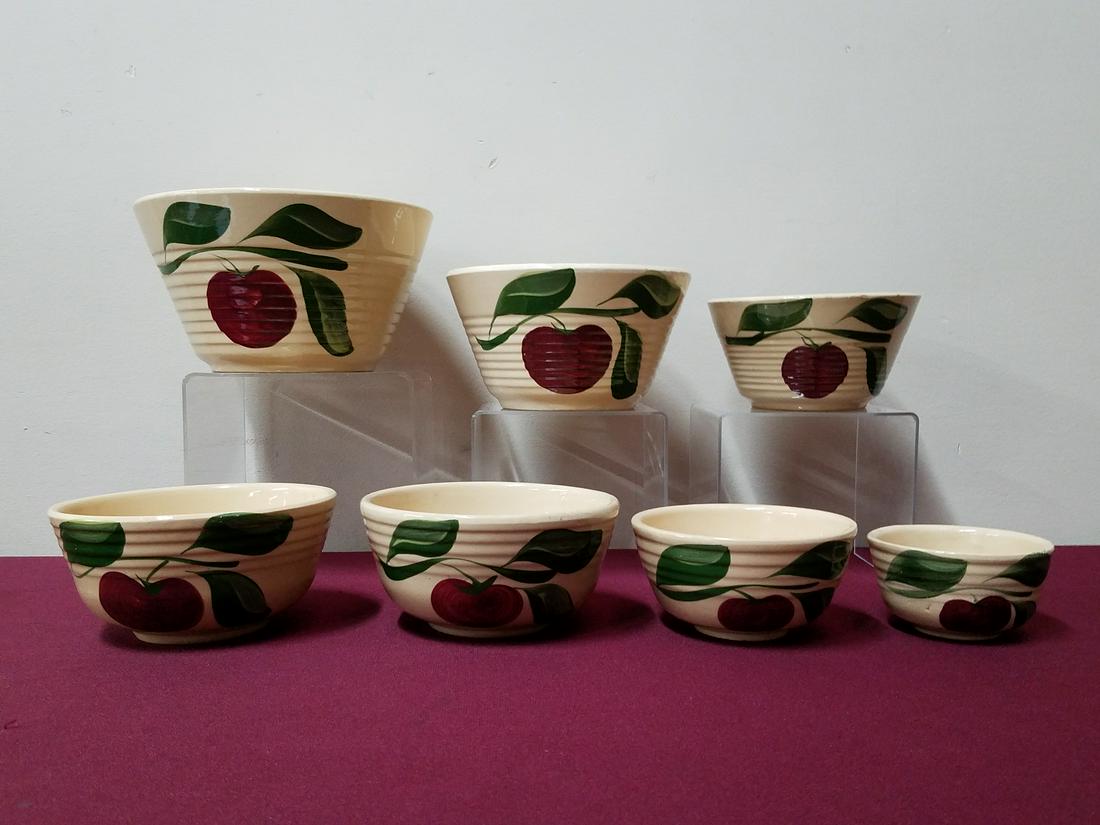 7 Single Apple Watt Pottery Nesting Bowls (1 of 3)