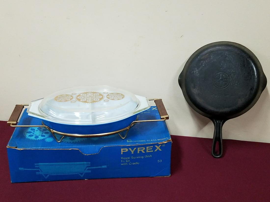 Pyrex Royal Serving Dish and Griswold Skillet (1 of 3)