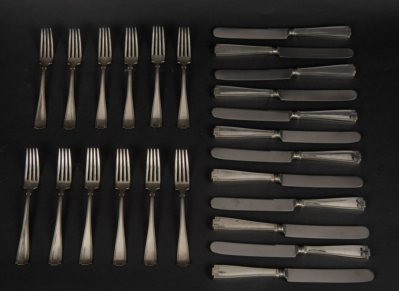 24 Pcs Etruscan Gorham Flatware (1 of 3)