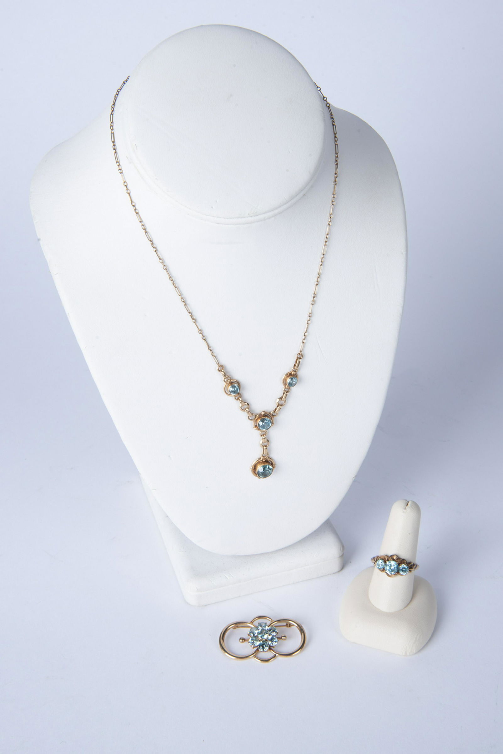 3 Pcs 10k and Blue Topaz Jewelry (1 of 8)