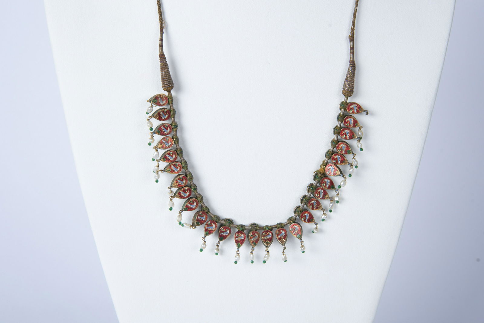 Mughal India Necklace (1 of 4)