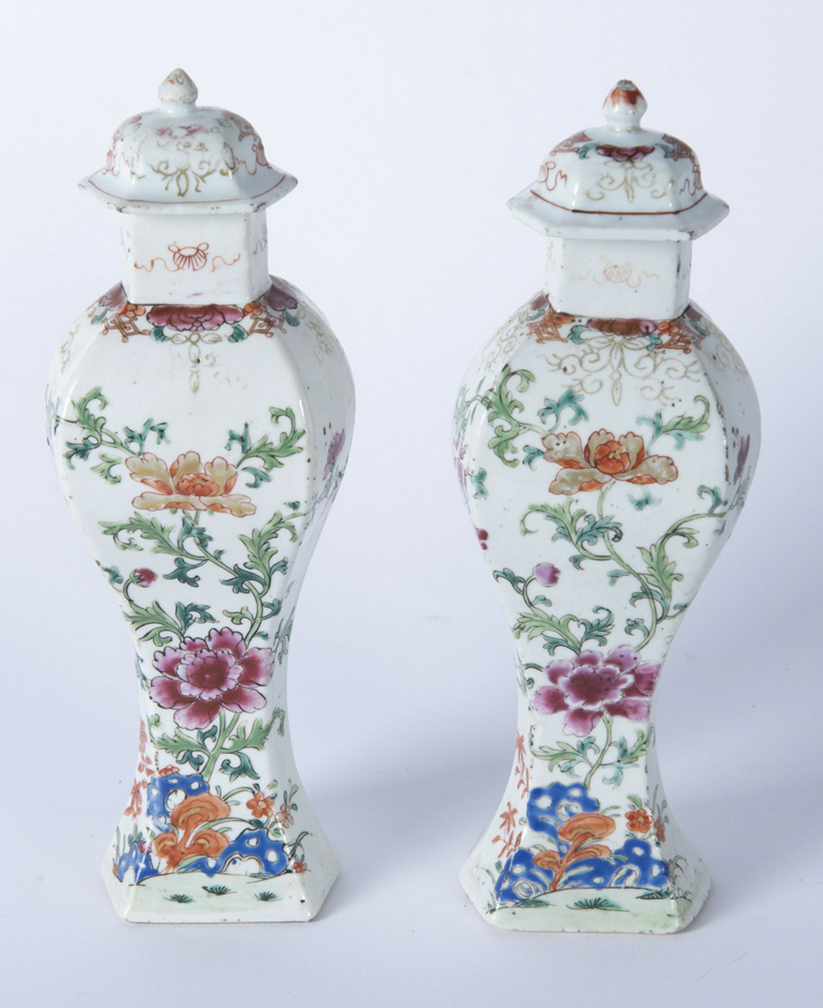 Pr Chinese Baluster Form Lidded Vases (1 of 5)