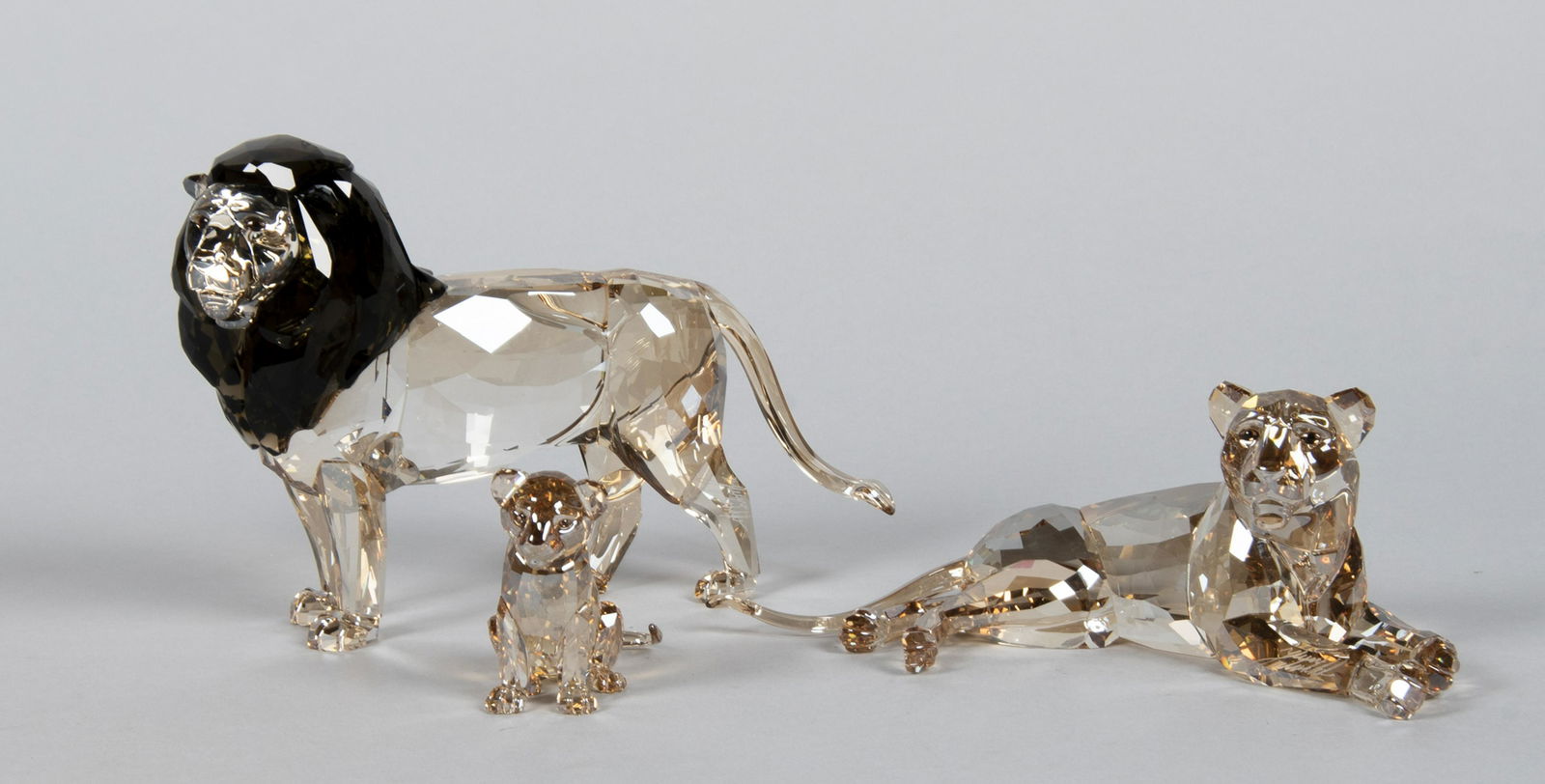 3 Swarovski 2016 Wild Cat Figurines (1 of 2)