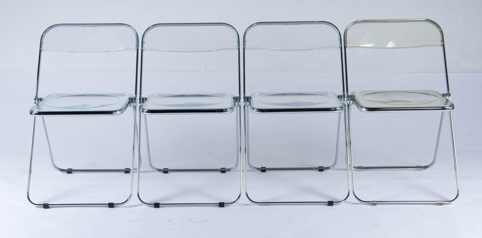 4 Giancarlo Piretti PLIA Folding Chairs (1 of 2)