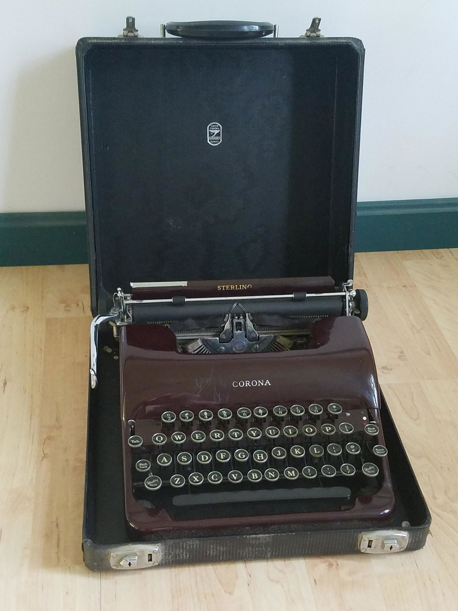 Corona Sterling Typewriter (1 of 1)