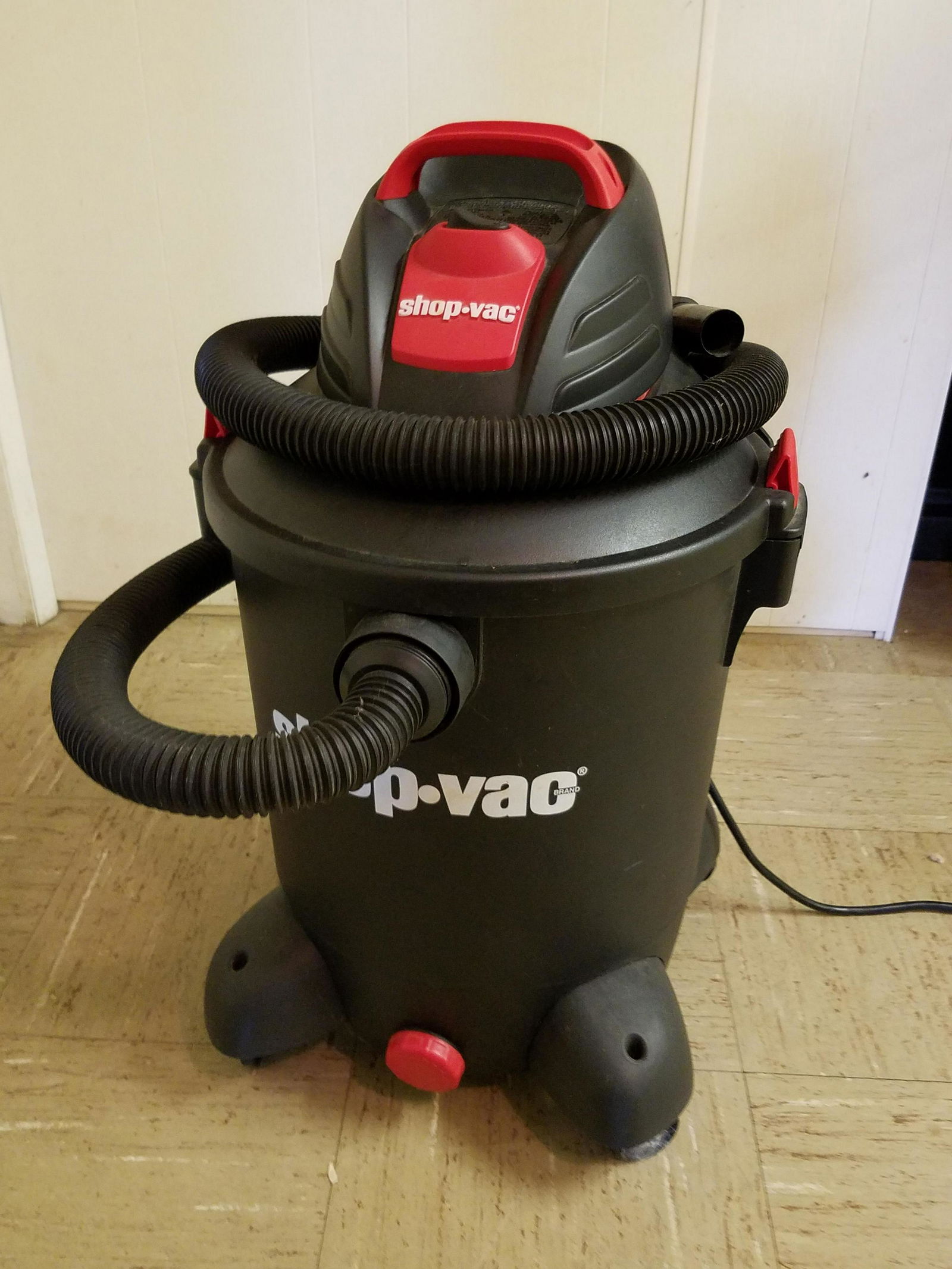 Shop Vac (1 of 1)