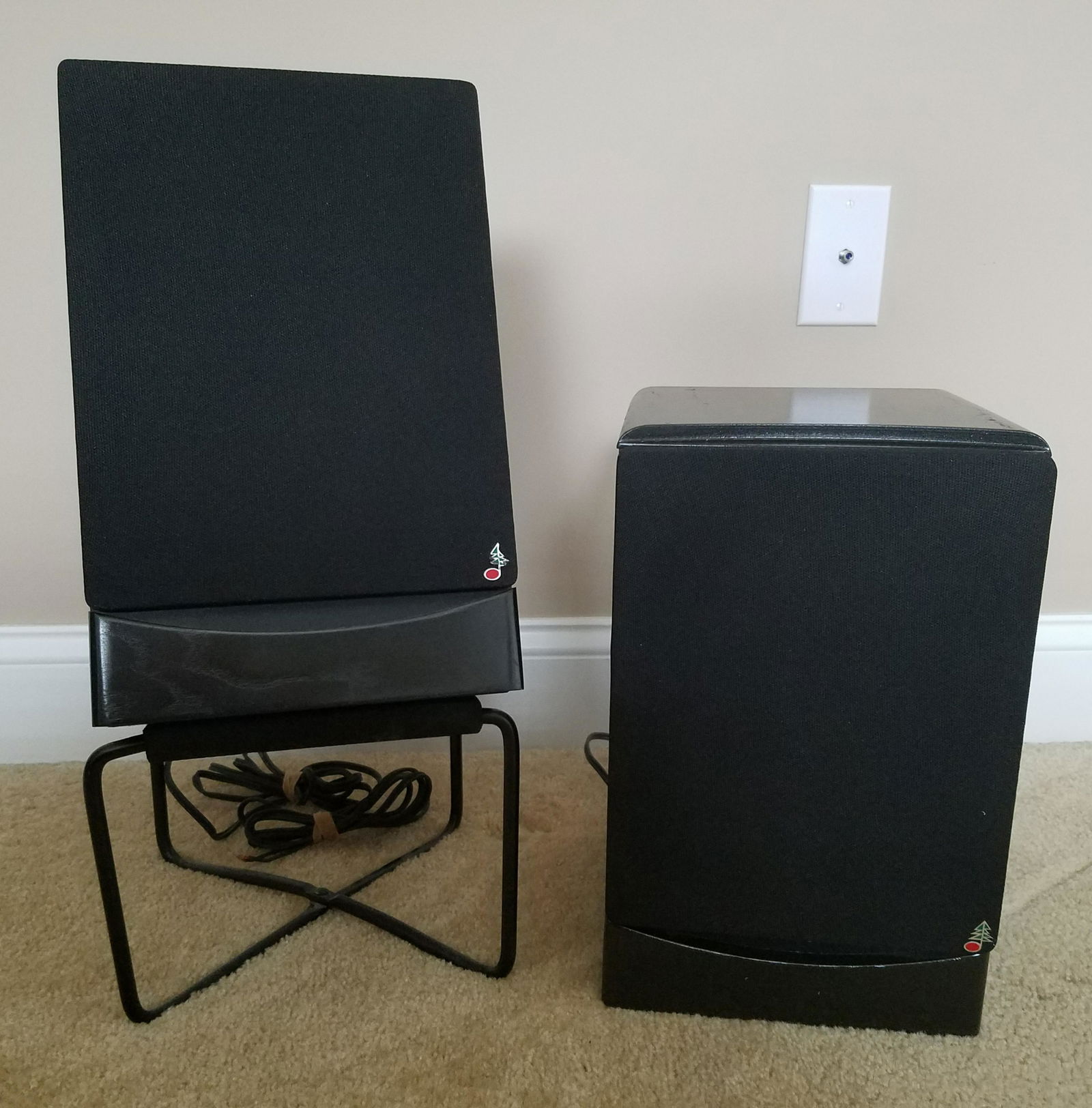 Pr. Blossom Studio Speakers (1 of 1)