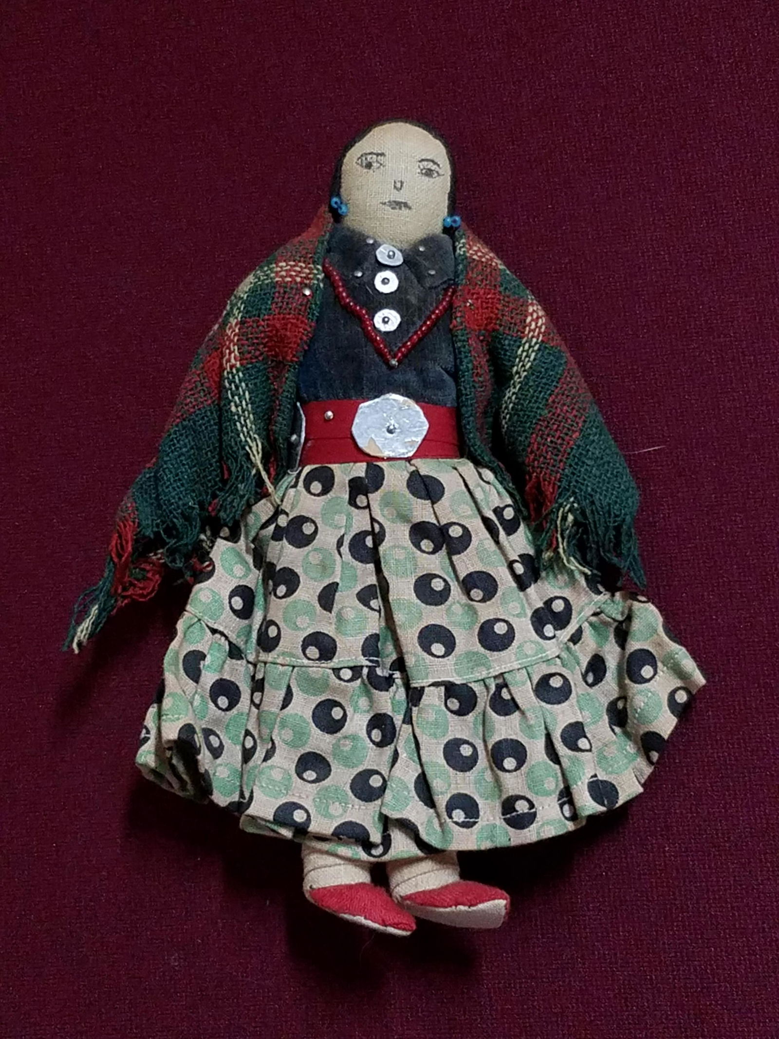 Vintage Ginny Navahoe Indian Doll (1 of 3)