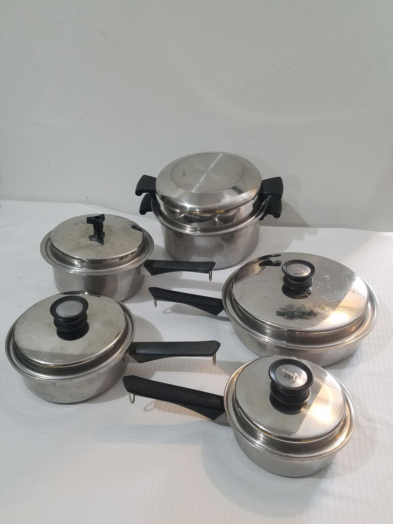 5 Pc Cookware Set (1 of 1)