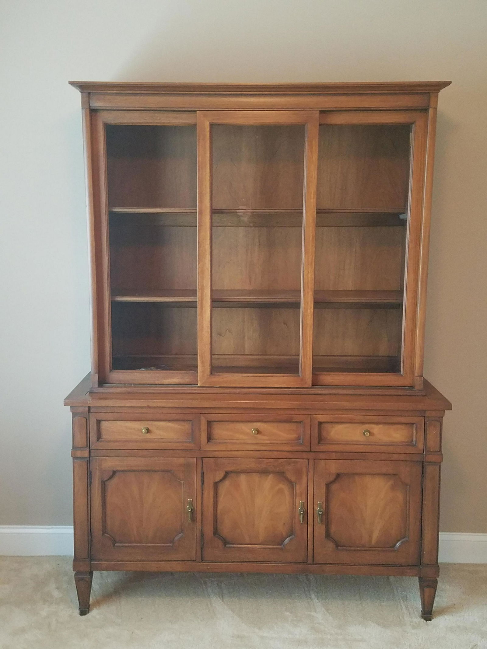 Italian Provincial White Furniture Co China Cabinet Aug 24