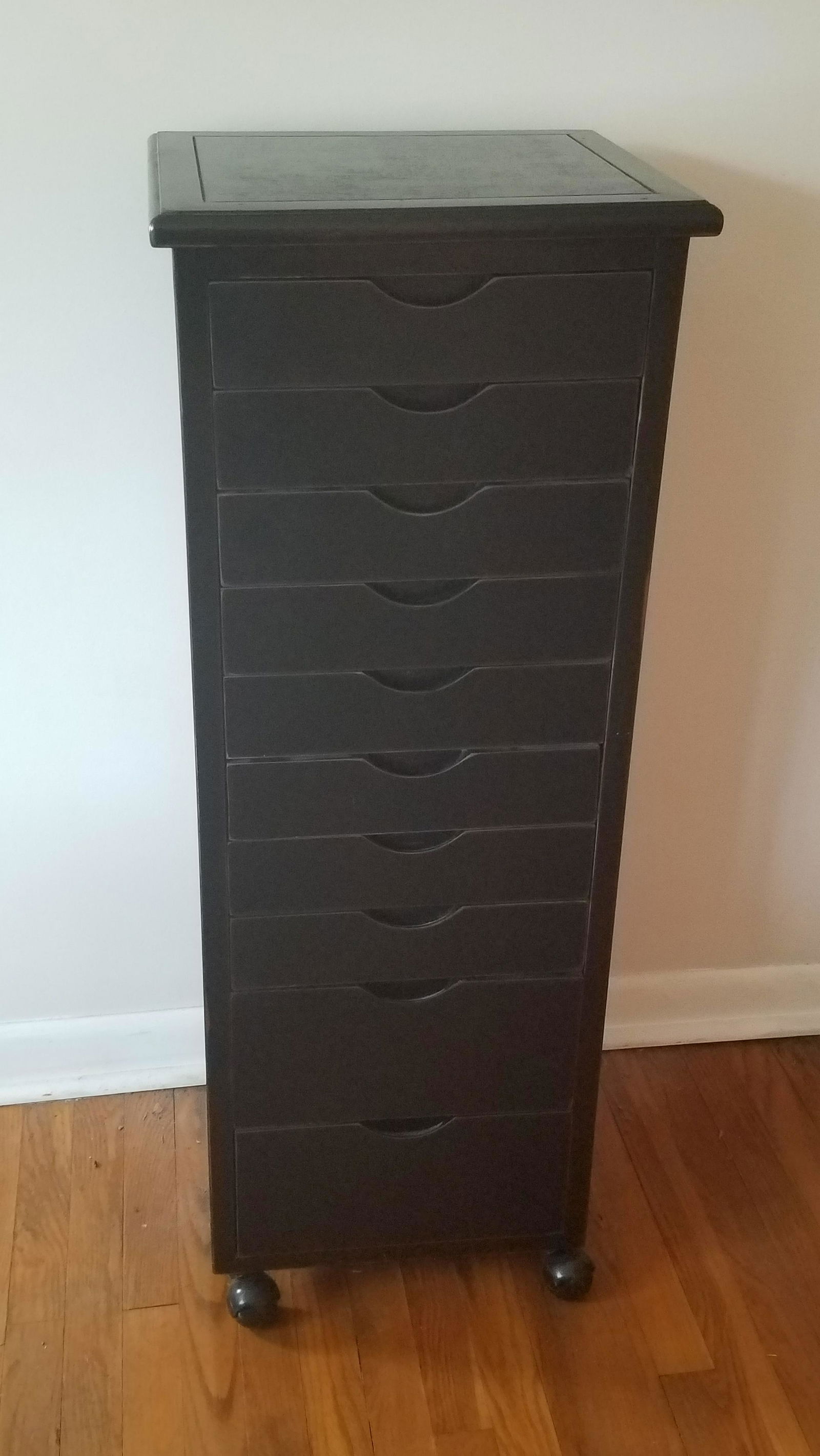 10 Drawer Storage Cart (1 of 2)