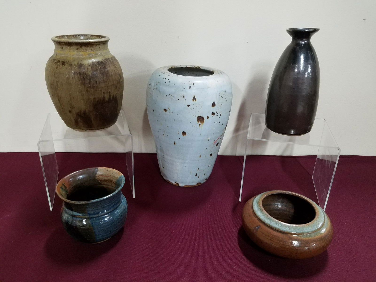 5 Pcs Glass River Pottery (1 of 2)