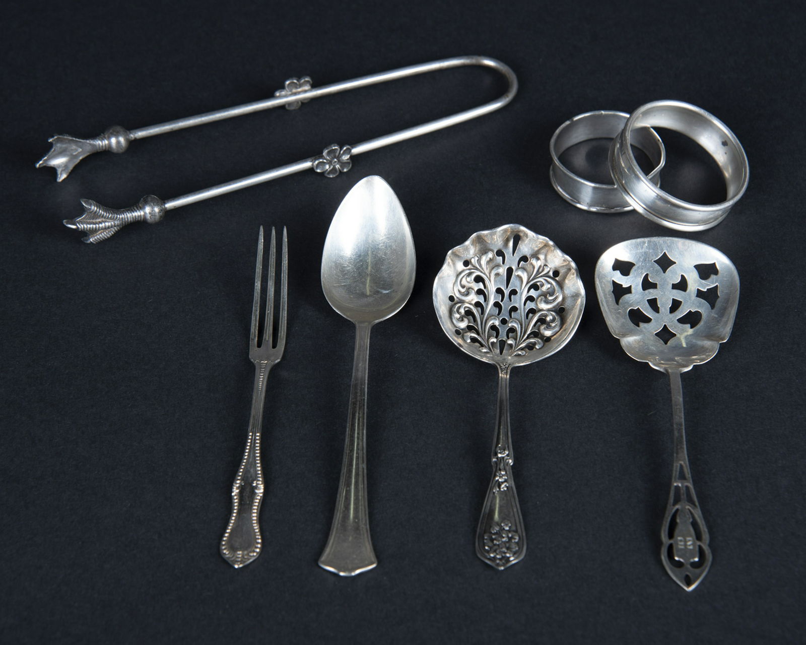 7 Pcs Silver Flatware (1 of 6)