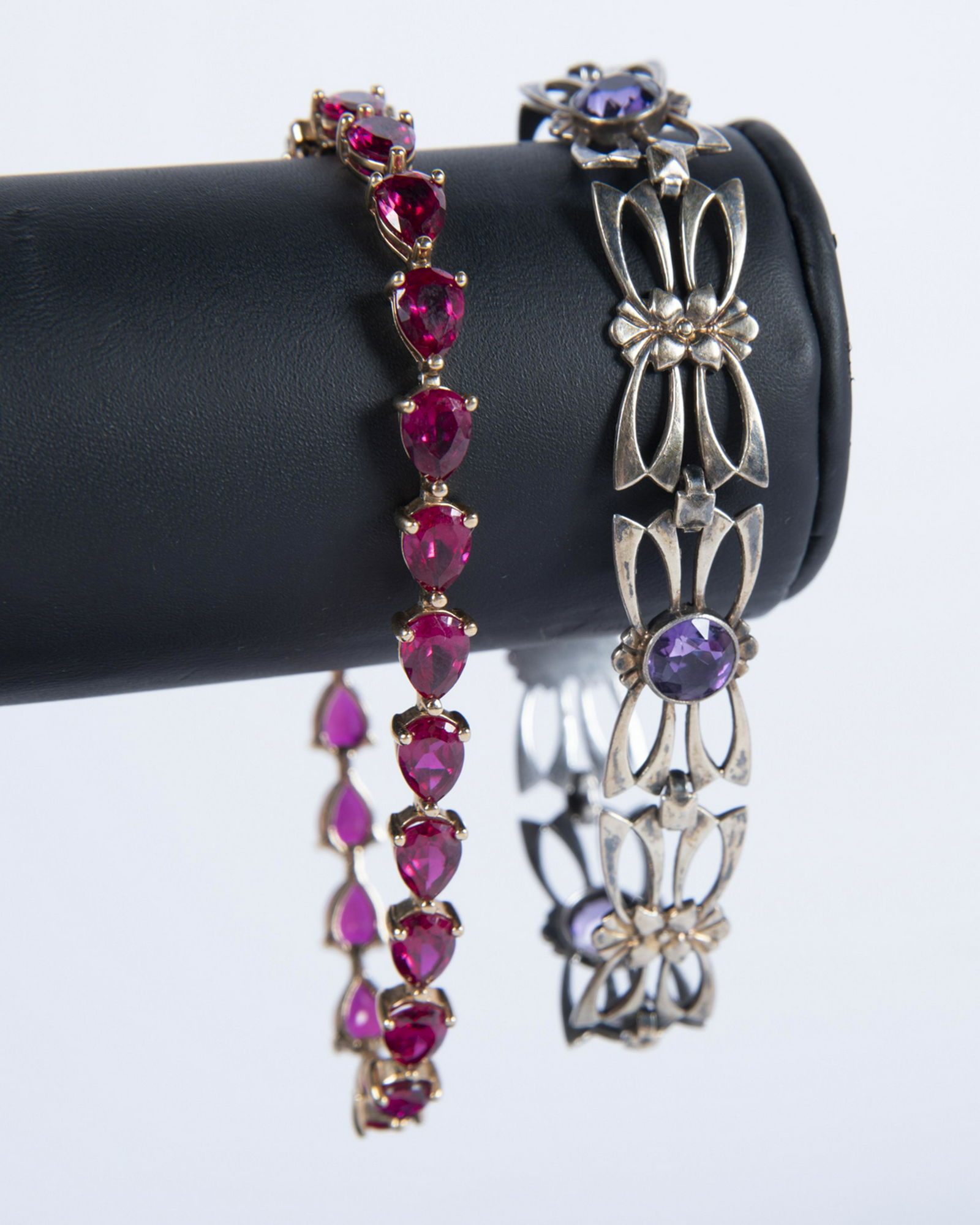 2 Sterling and Hardstone Bracelets (1 of 4)