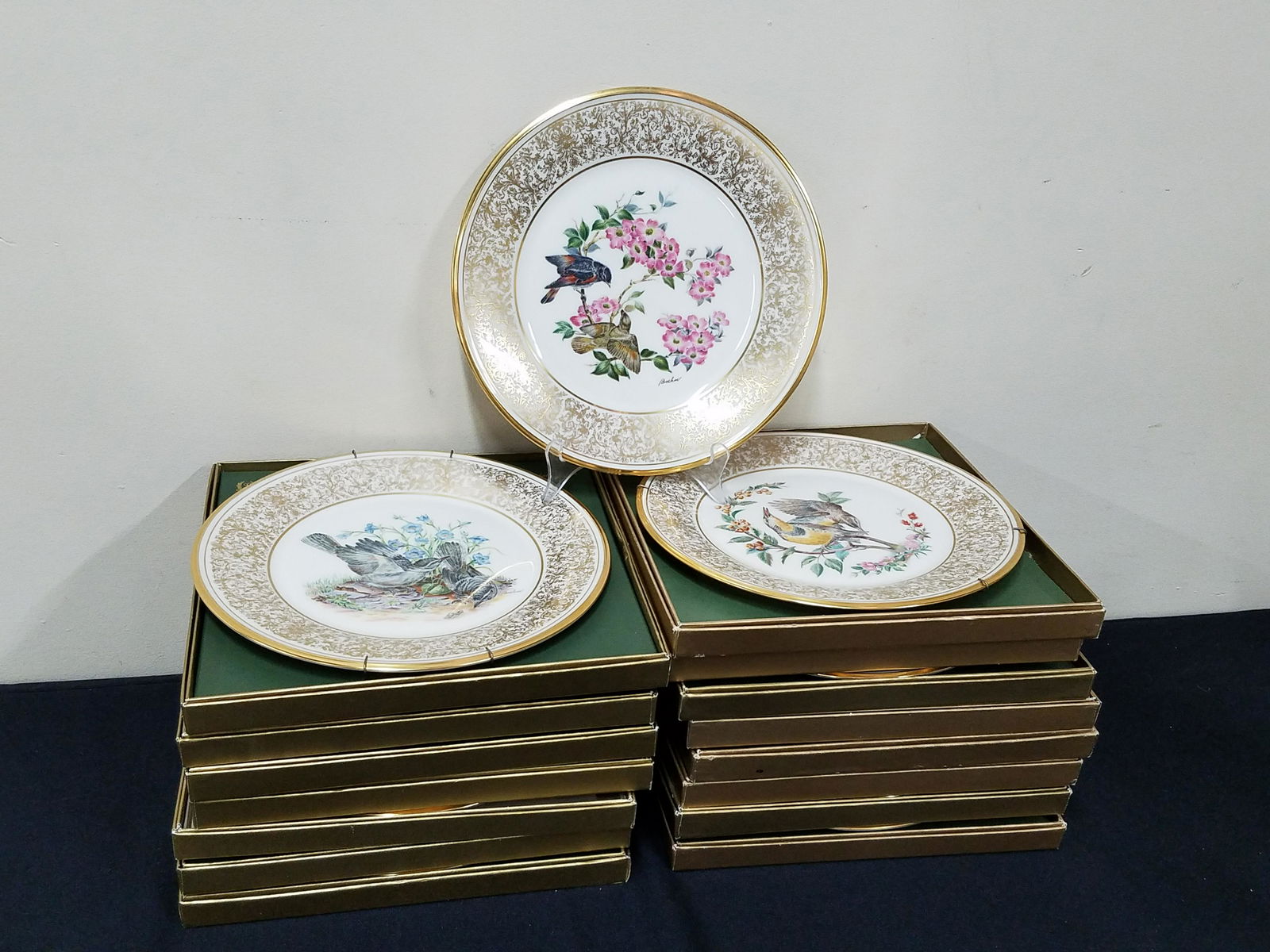 15 Lenox-Boehm Bird Plates (1 of 6)