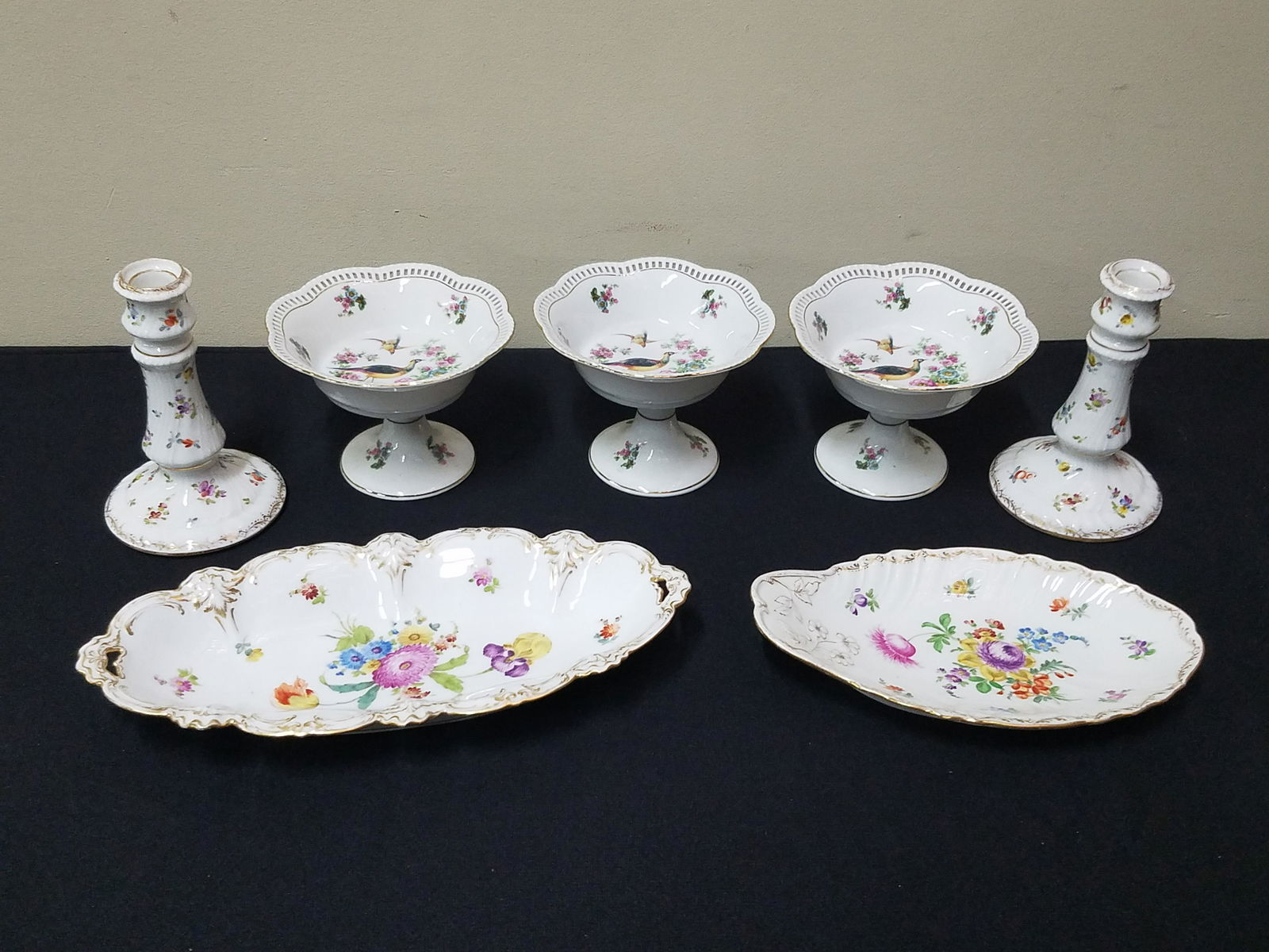 7 Pcs Dresden incl. Compotes and Candle Sticks (1 of 3)