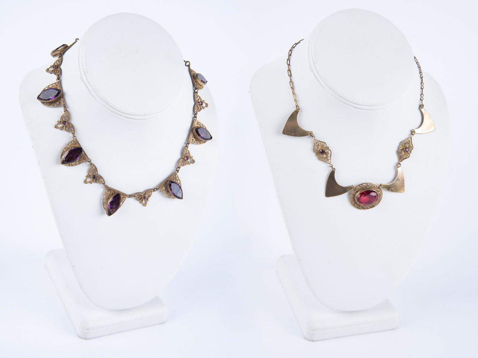 2 Vintage Necklaces (1 of 1)