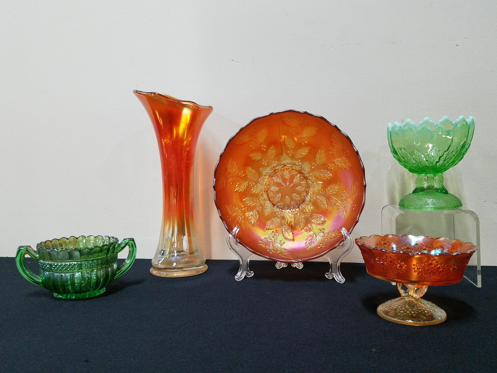 5 Pieces of Carnival Glass (1 of 4)