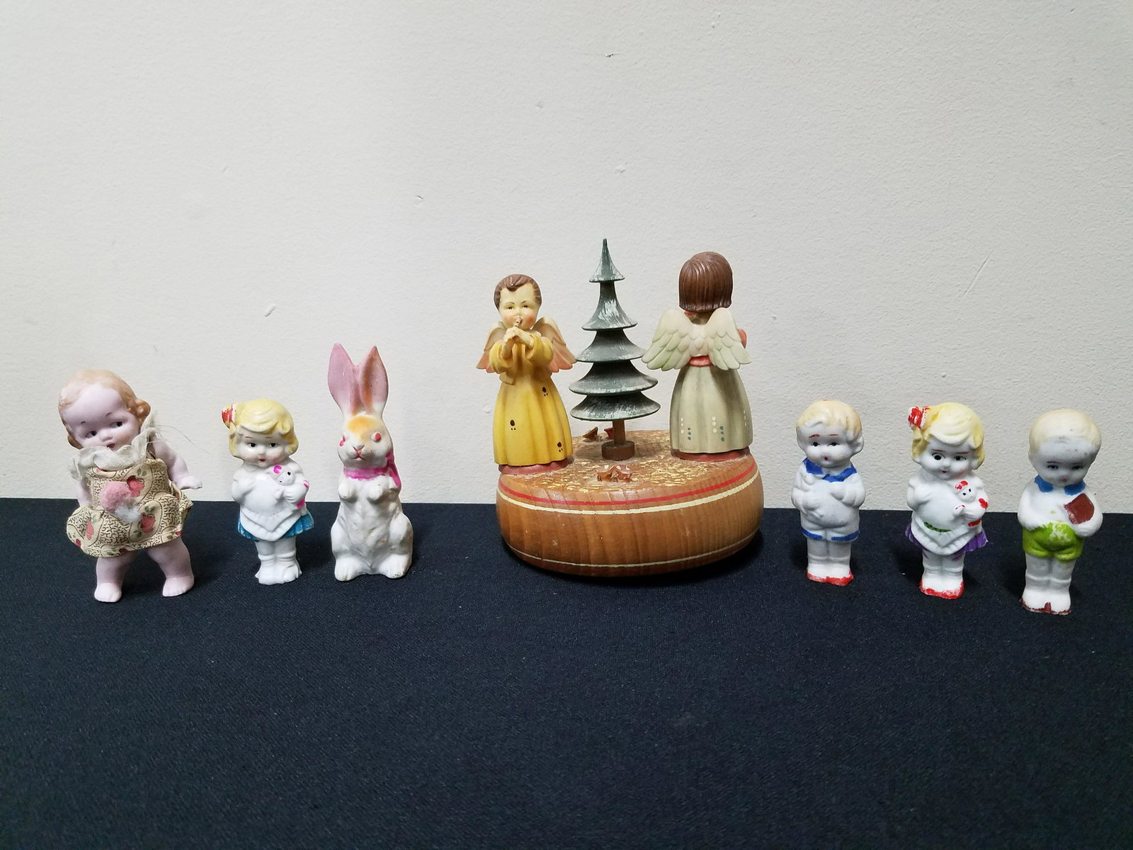 7 Pcs incl. Bisque Figures and Holiday Music Box (1 of 4)