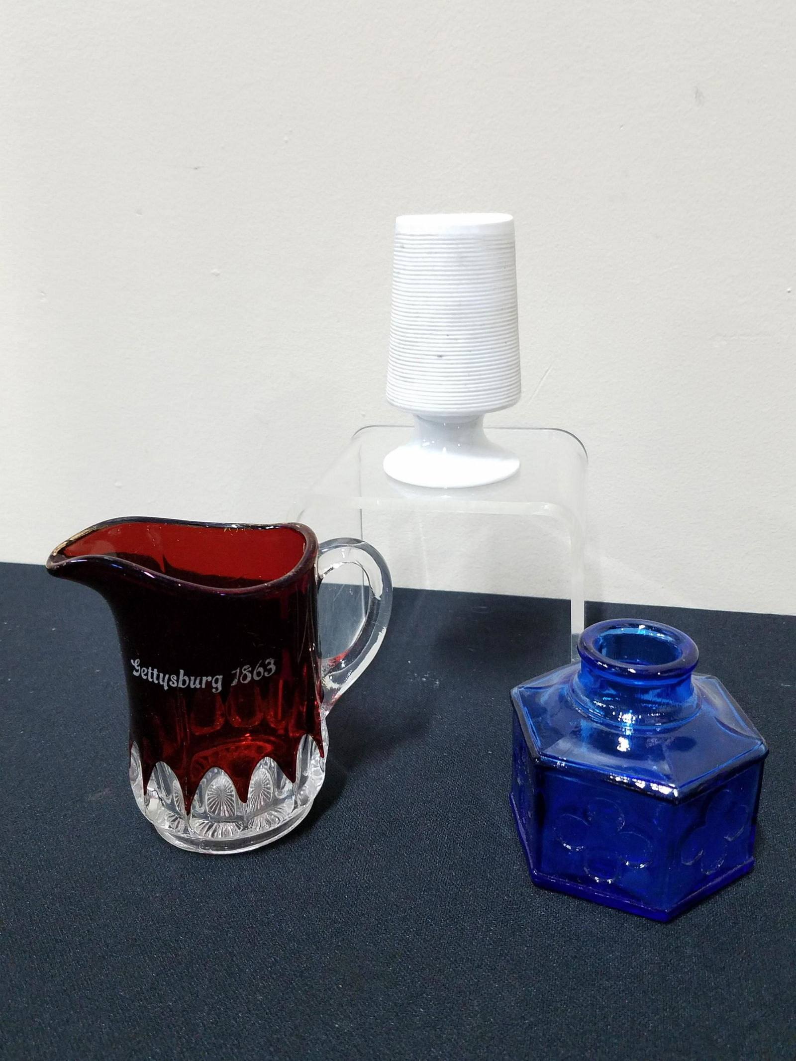 3 Pcs Antique Glass and Ceramic Match Strike (1 of 2)