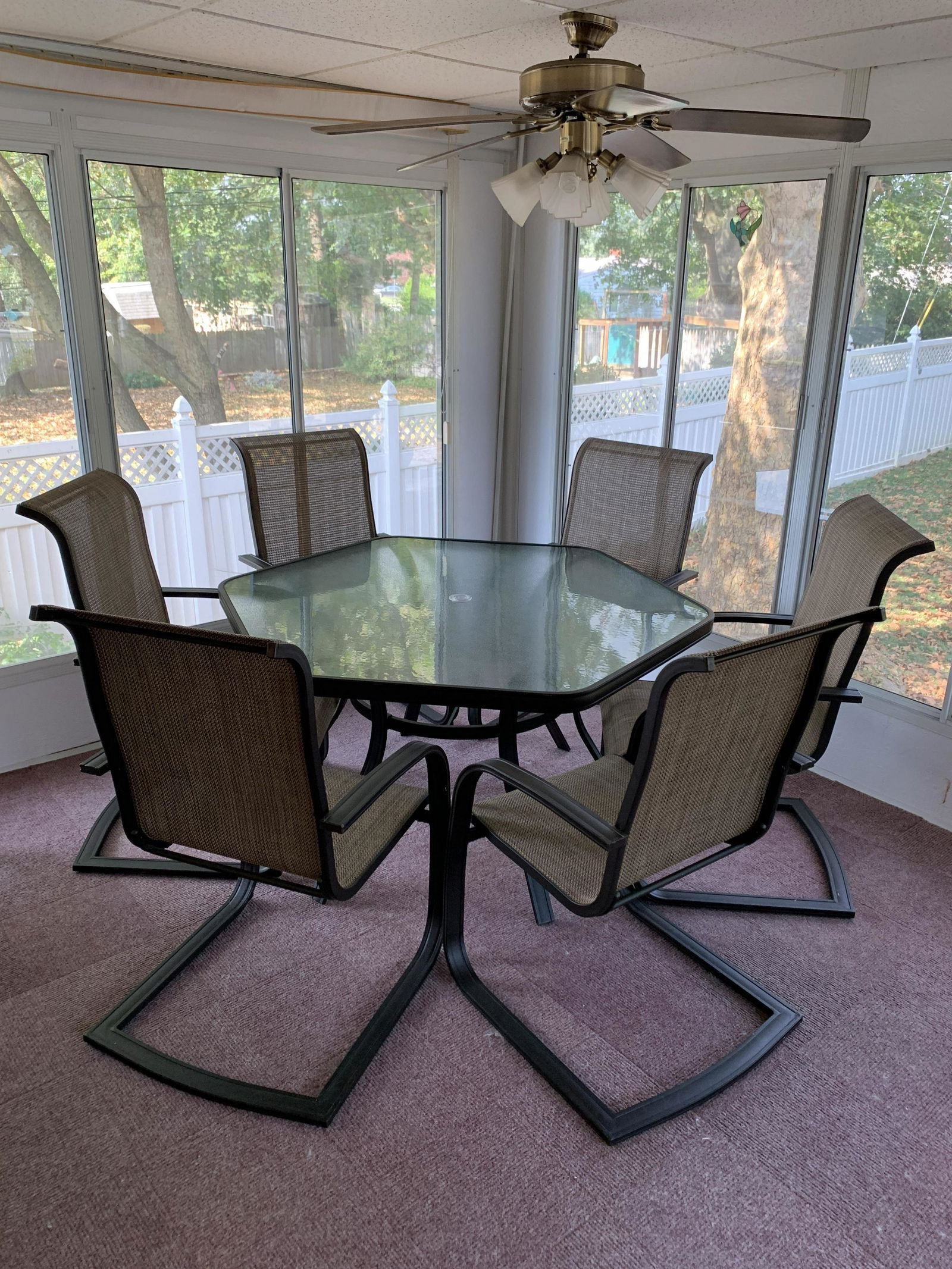 7 Pc Patio Set (1 of 2)