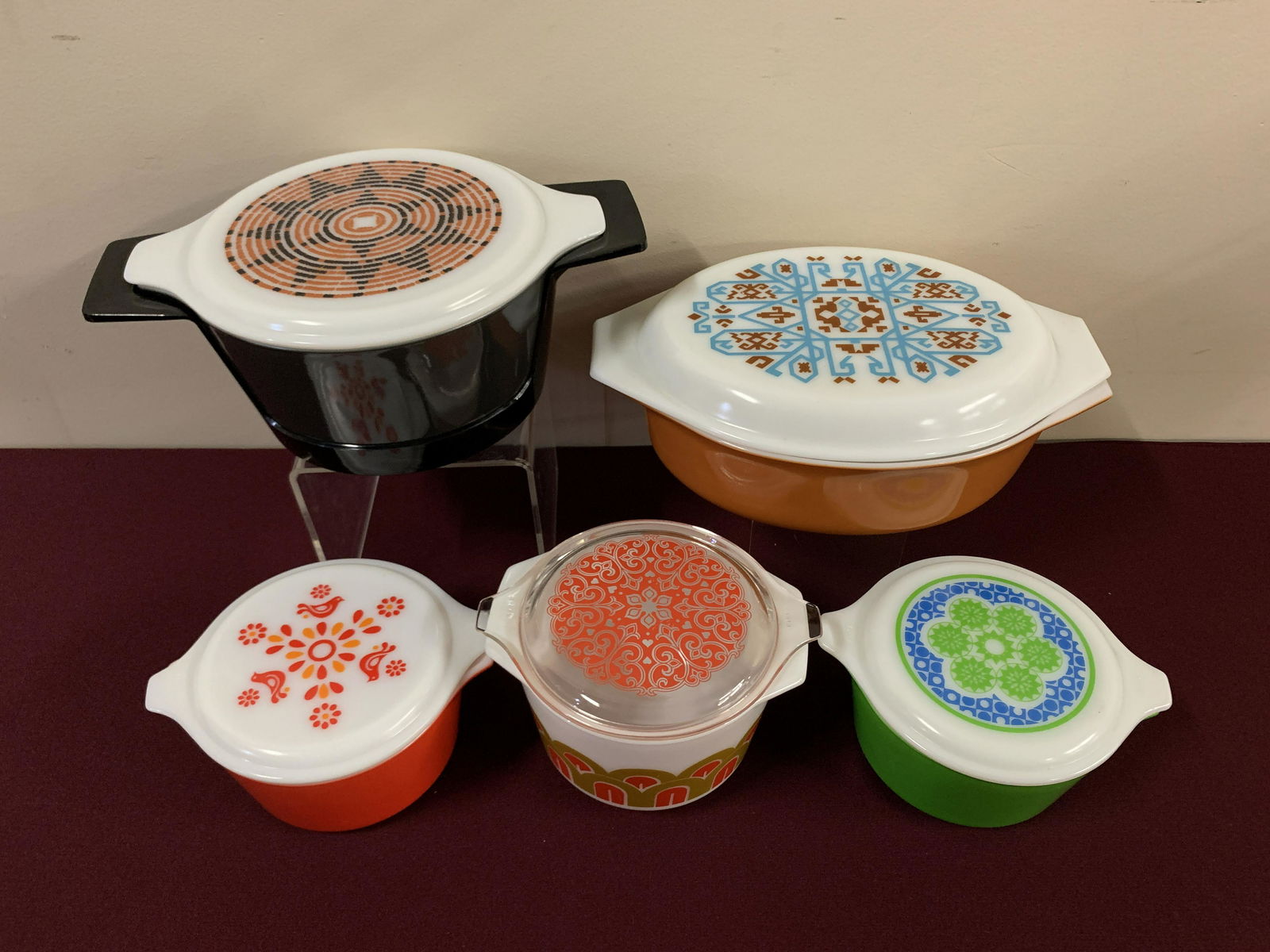 5 Pcs Retro Pyrex (1 of 8)