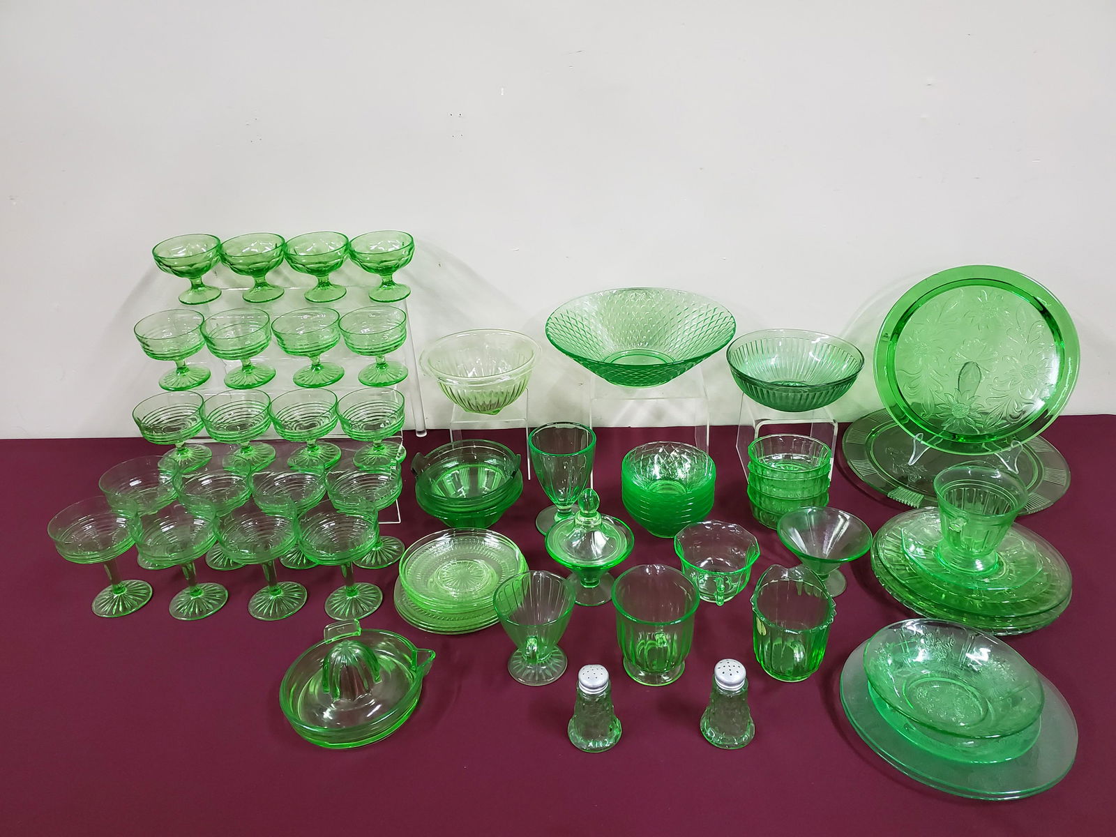 63 Pcs Green Depression Glass (1 of 5)