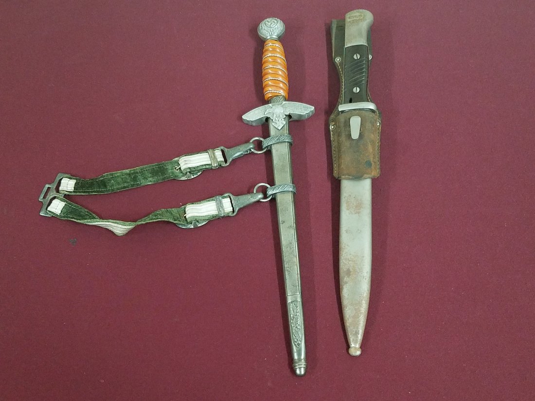 German Officer's Dress Bayonet and Bayonet (1 of 6)