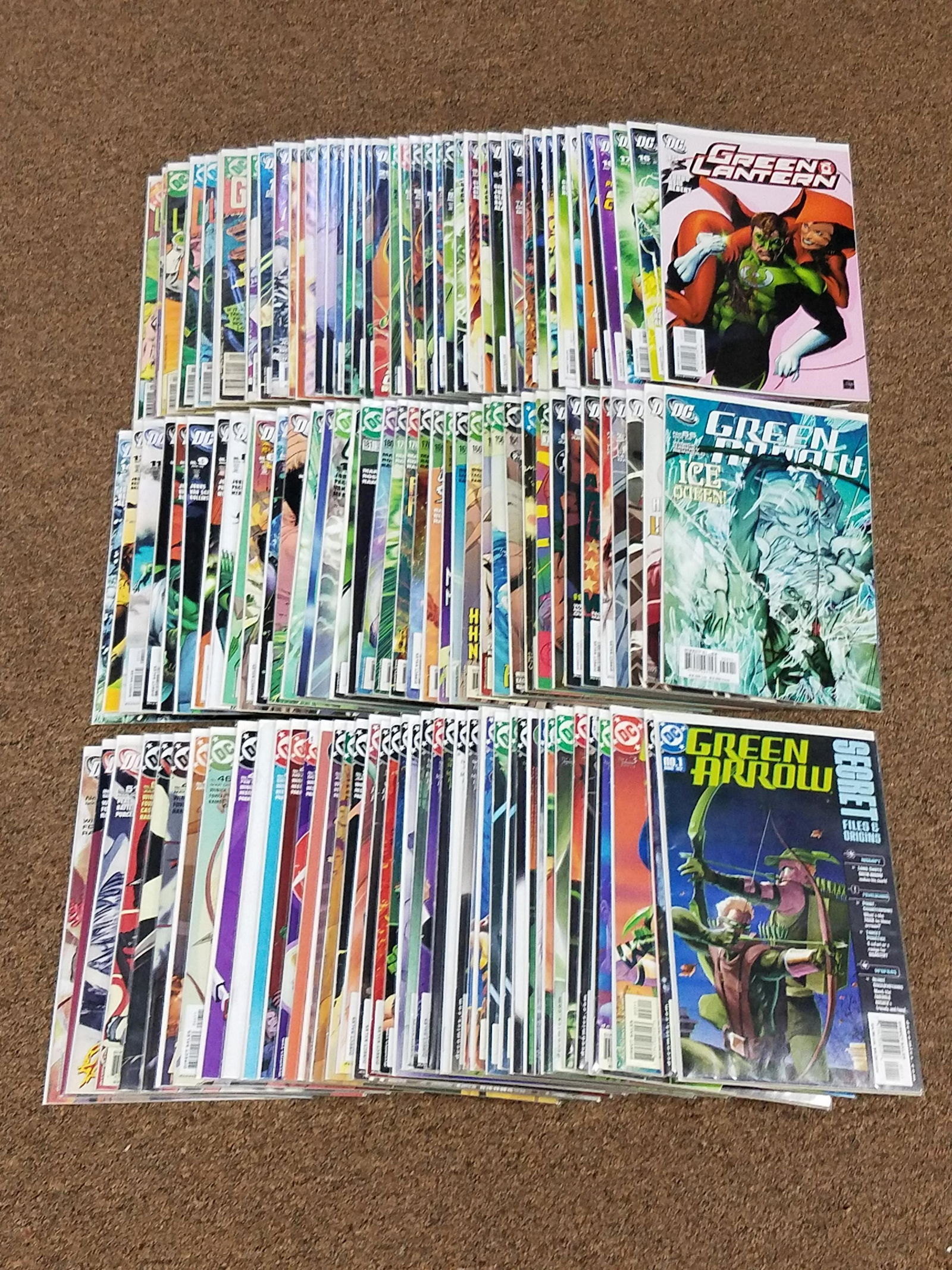 100 Green Arrow and Green Arrow Comic Books (1 of 4)