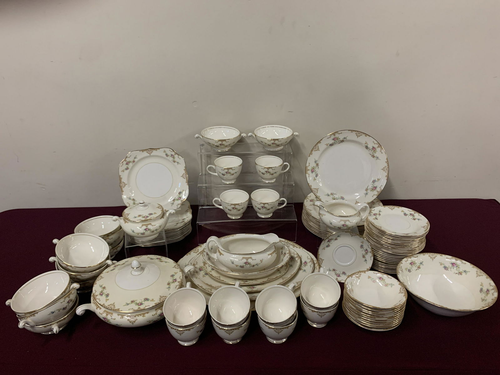 97 Pcs Nautilus Eggshell China (1 of 16)