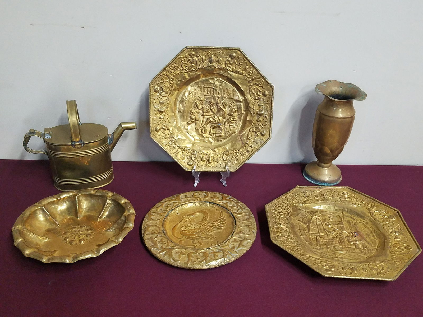 6 Pcs Brass incl. Wall Hangings and Vase (1 of 6)