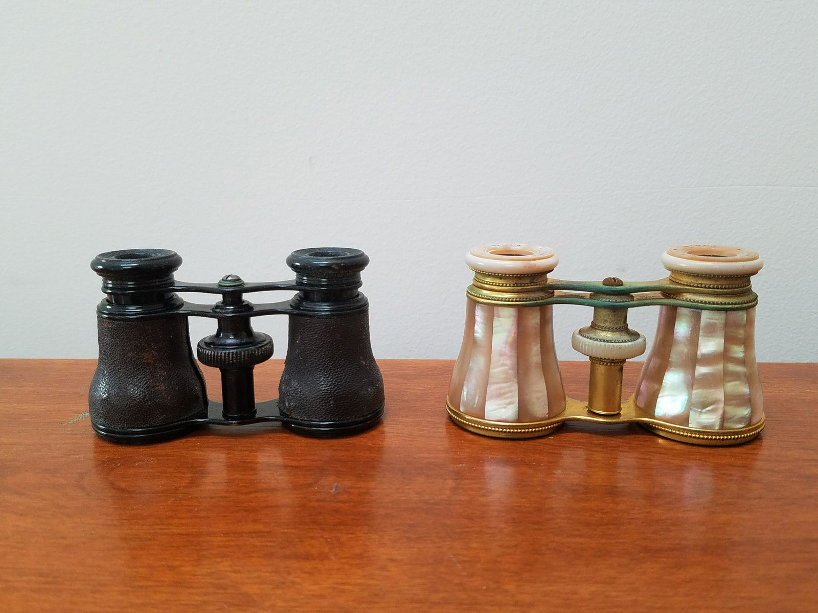 2 Pairs of Opera Glasses incl Mother of Pearl (1 of 4)