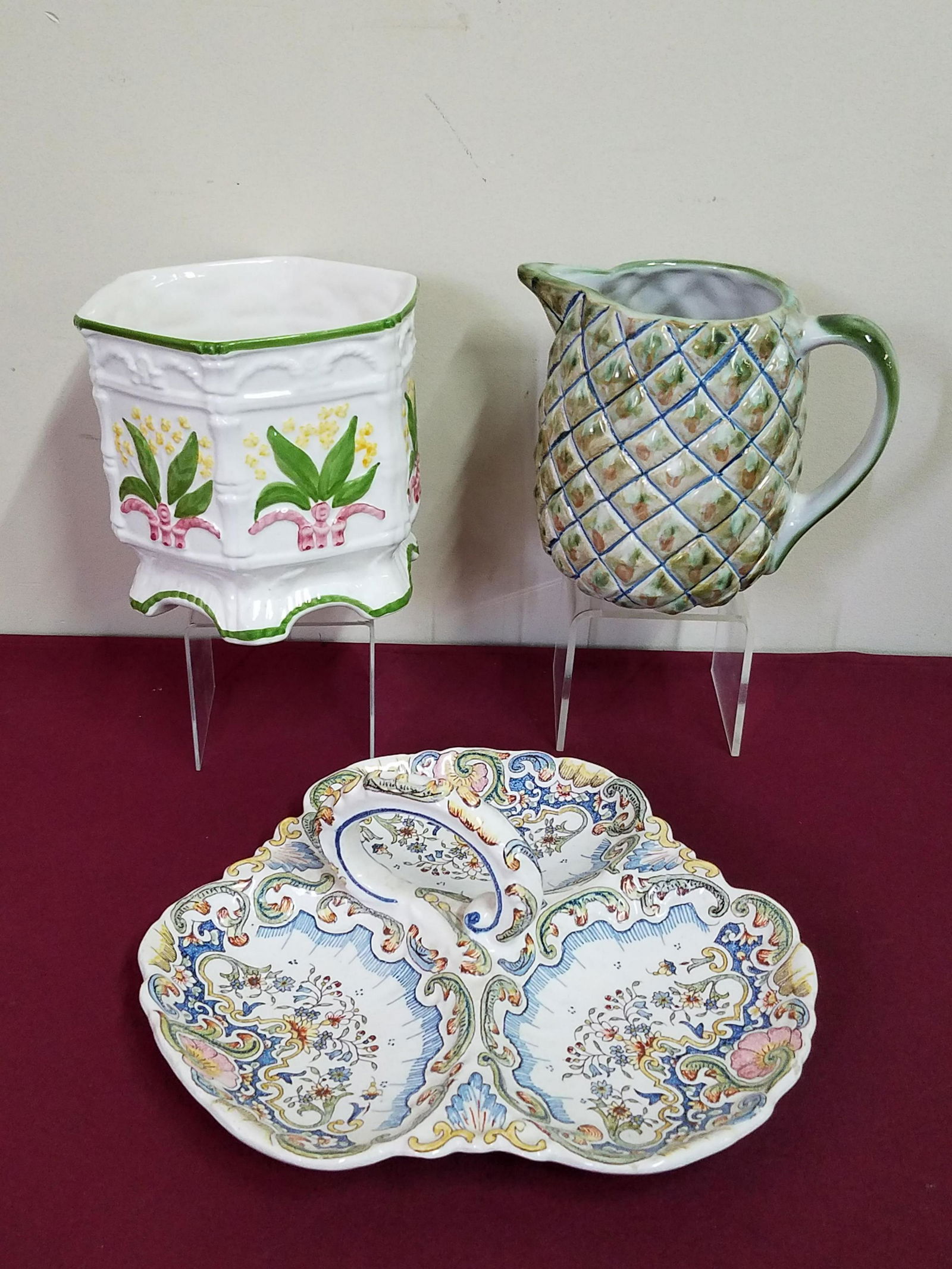 3 Pcs Ceramics incl Pineapple Pitcher (1 of 4)