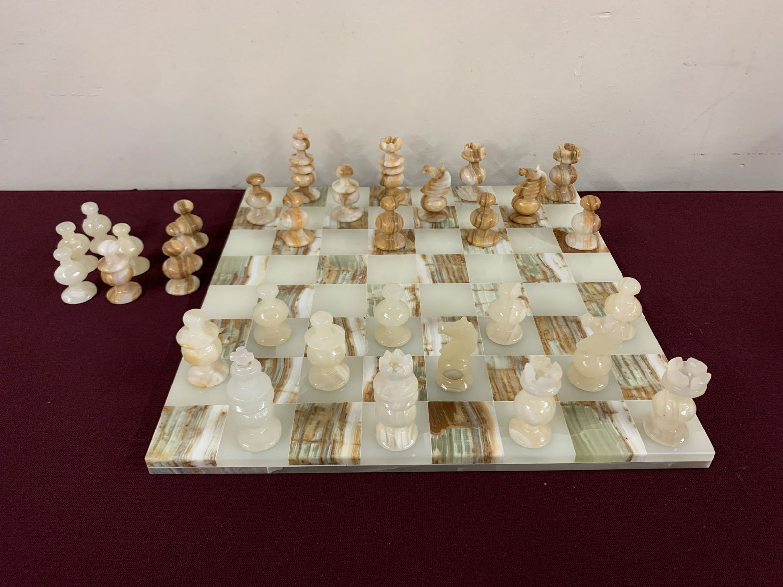Onyx Chess Set (1 of 5)