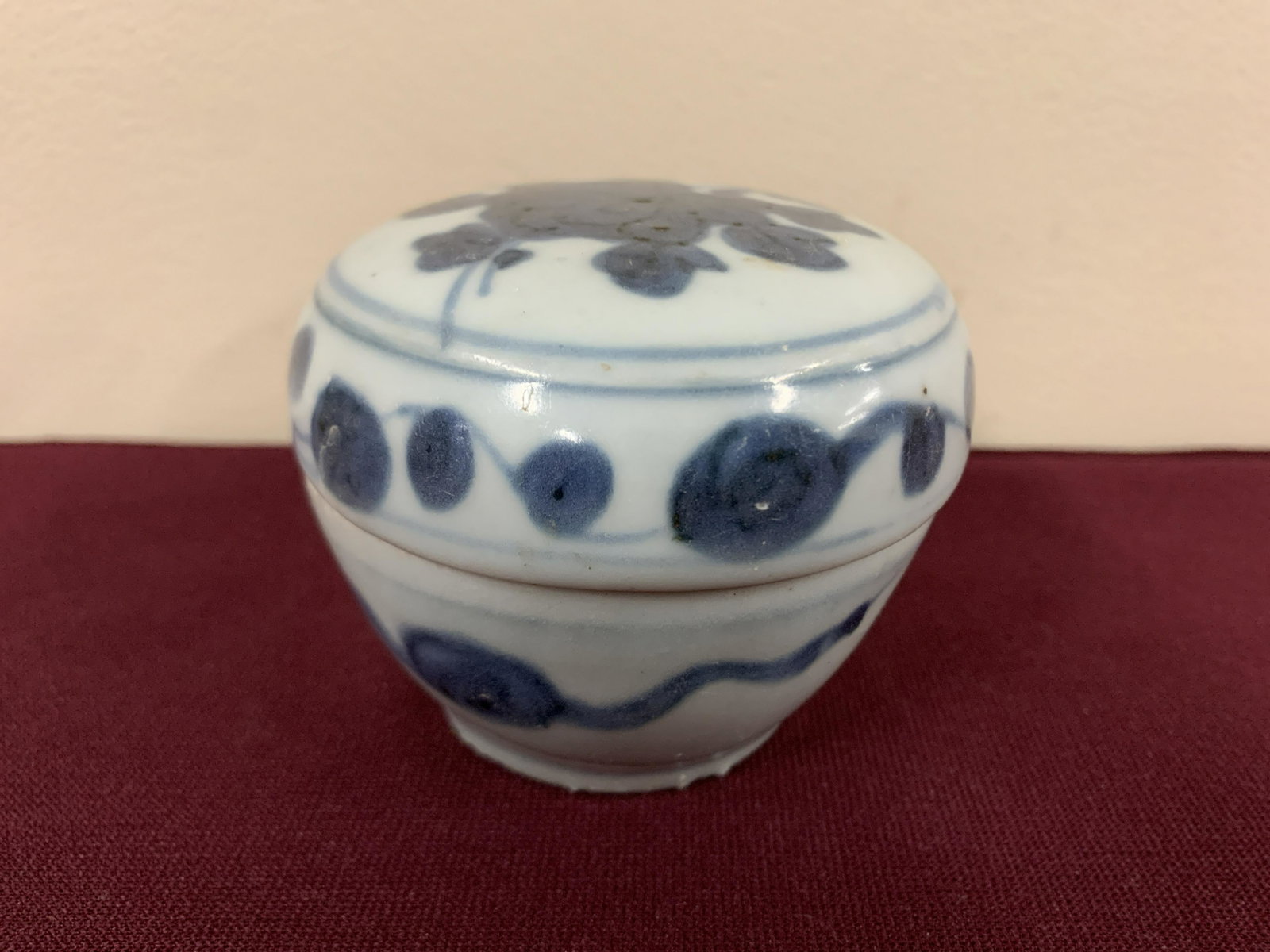 Round Chinese Box: Ming dynasty. 3-1/4 diameter x 2-1/4 high.