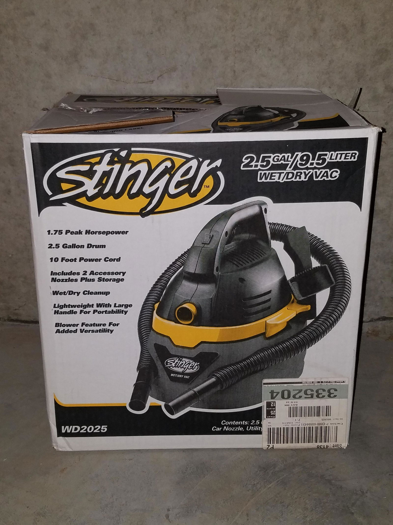Stinger wet dry vac deals