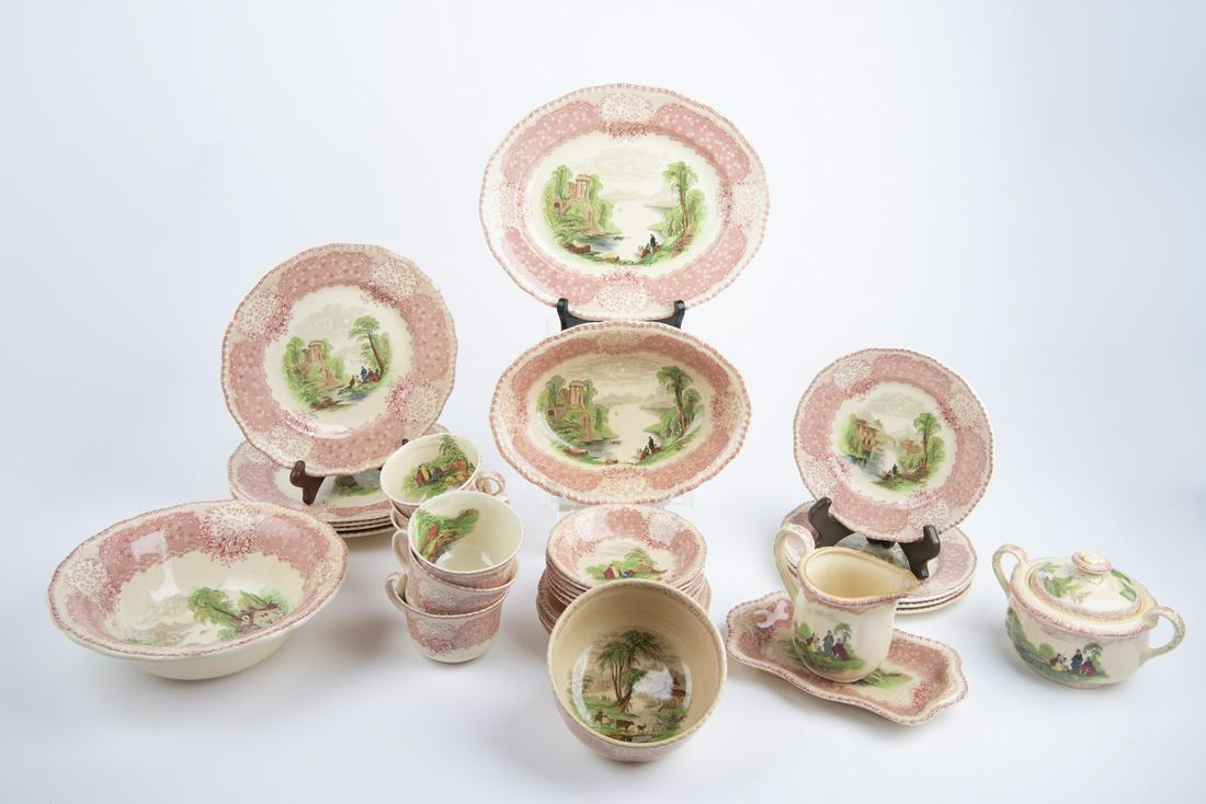 34 Pcs Royal Doulton Chatham Dinnerware (1 of 10)