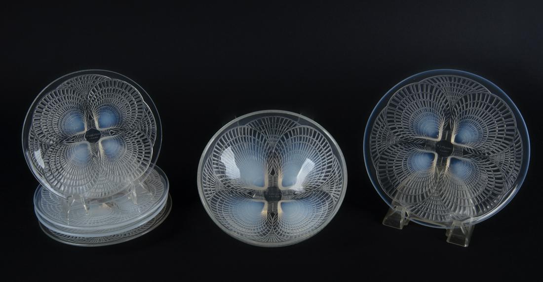 6 Pcs Lalique Opalescent Coquilles Dishes (1 of 4)